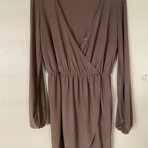 Brown Classy Dress - Picture 2 of 3